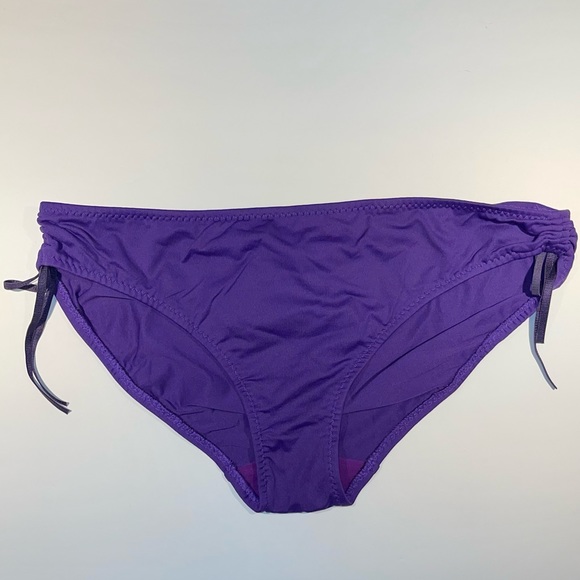 Malia Mills “It’s a Cinch” Purple Bikini Bottom Size 10 - Picture 4 of 8